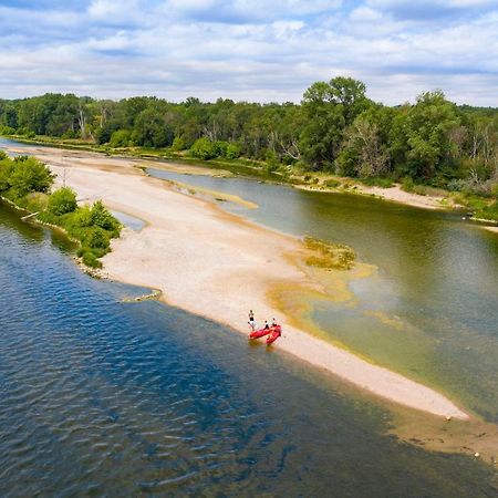 Camping De Montlouis-Sur-Loire Exterior photo