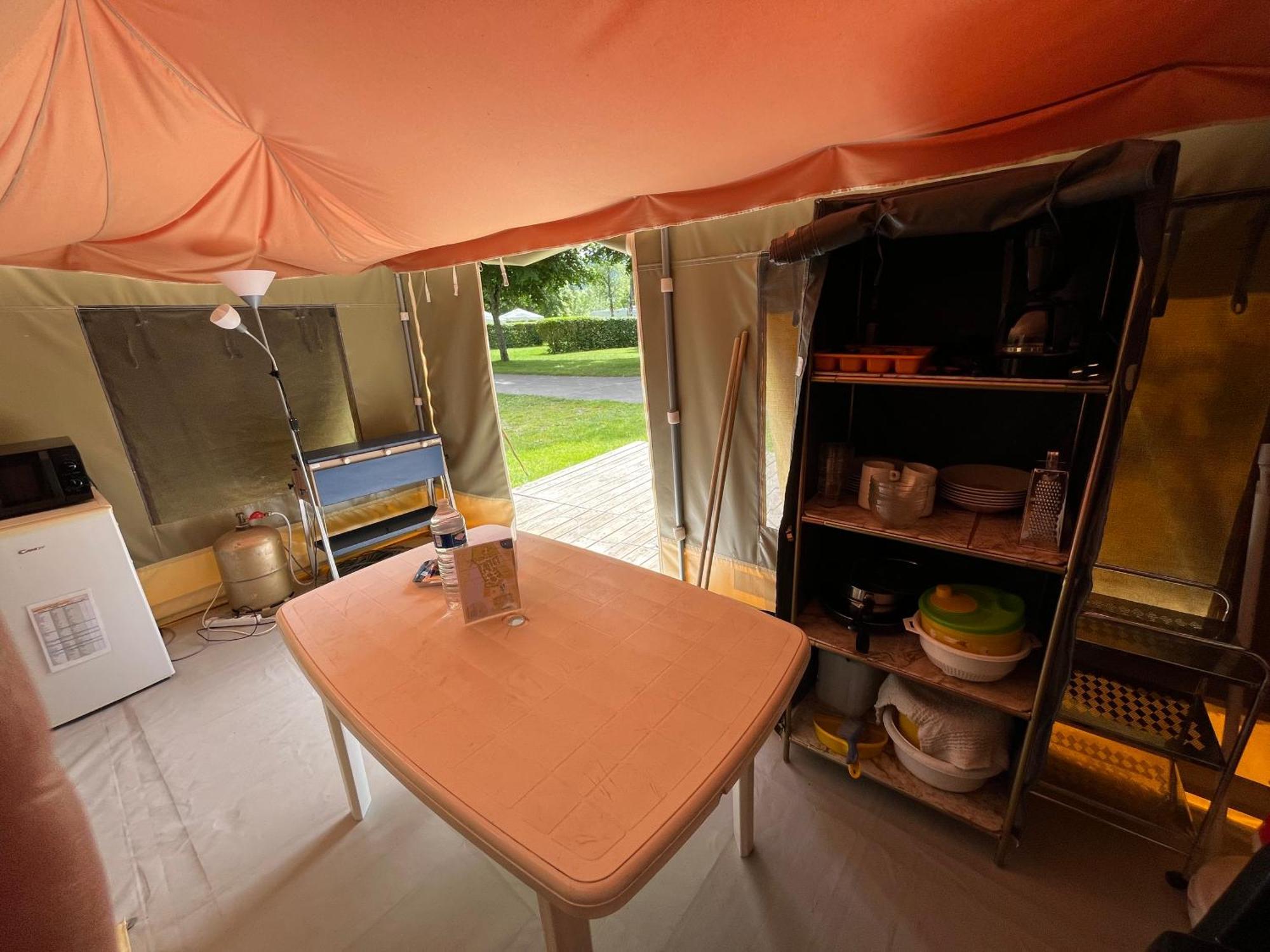 Camping De Montlouis-Sur-Loire Exterior photo